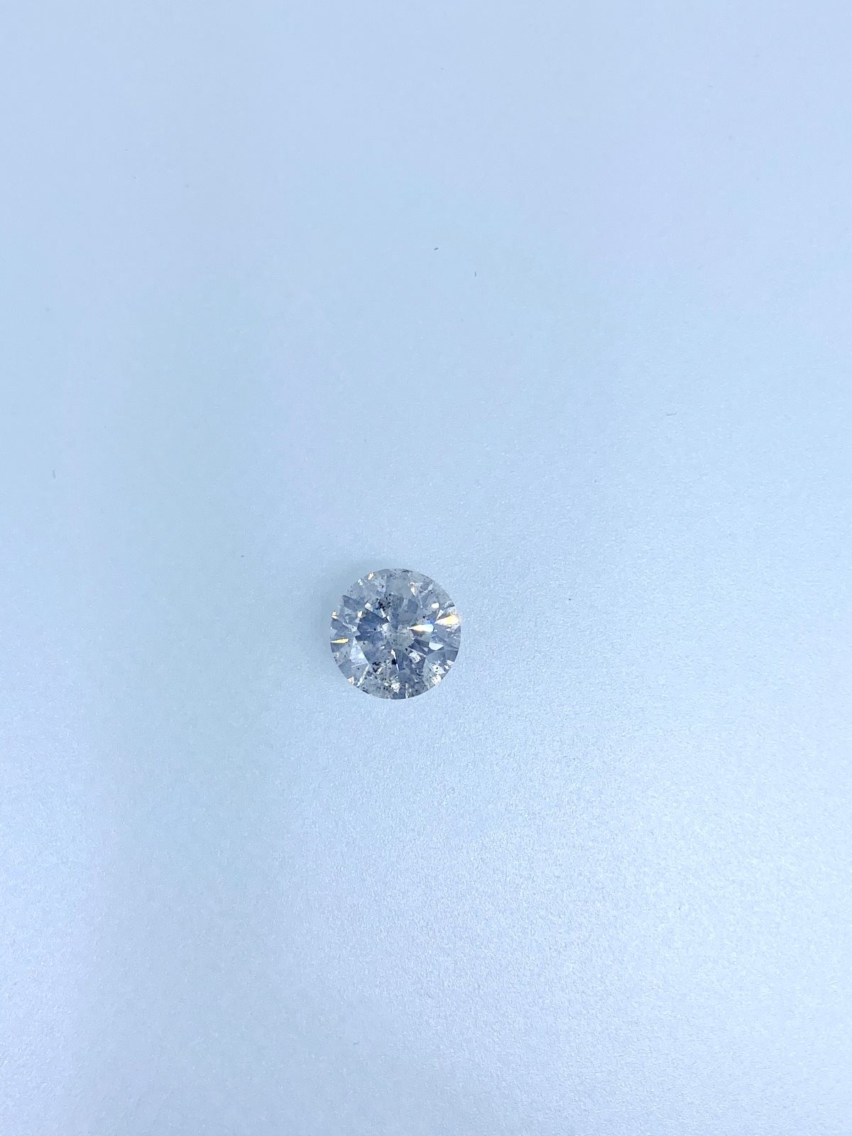 White Round Diamond - 5.53 carats