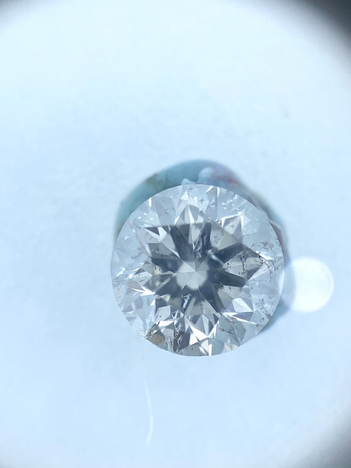 White Round Diamond - 0.84 carats