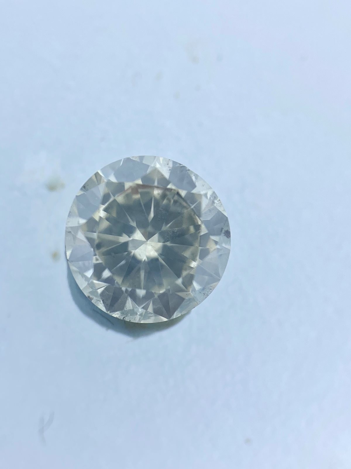 White Round Diamond - 0.71 carats