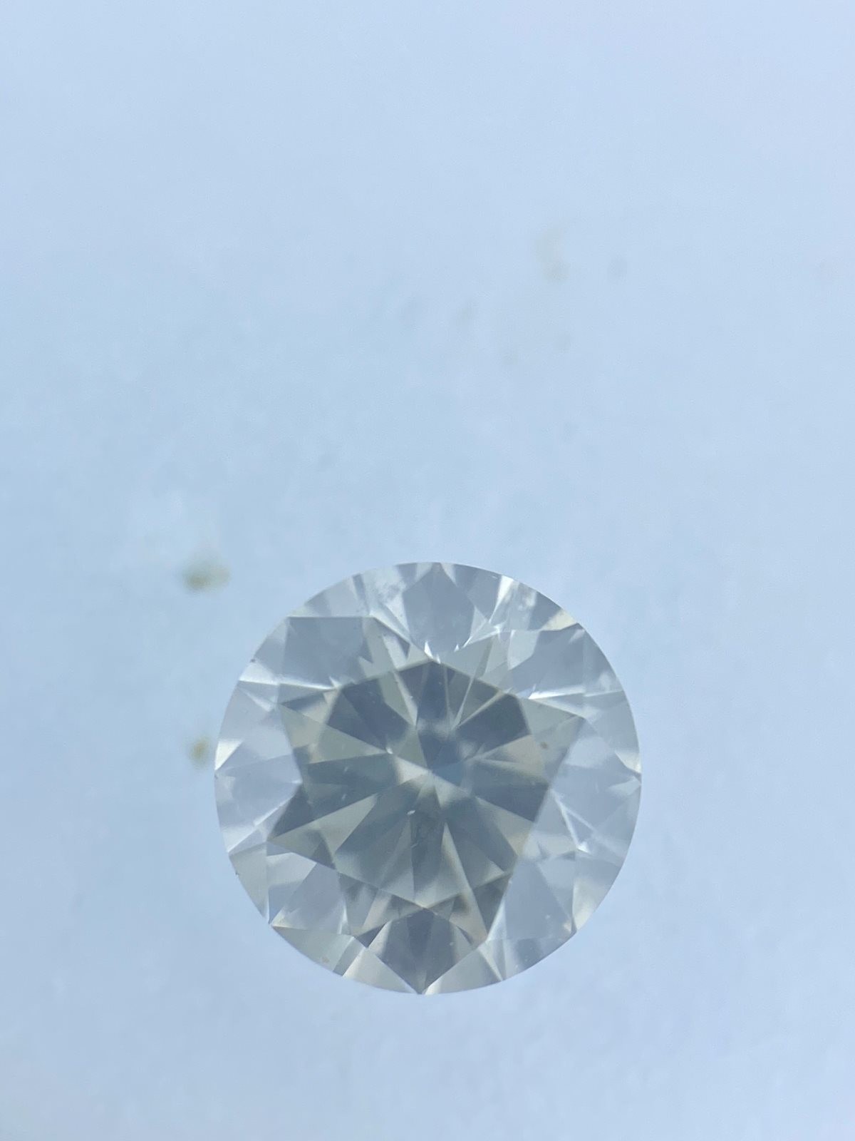 White Round Diamond - 0.71 carats