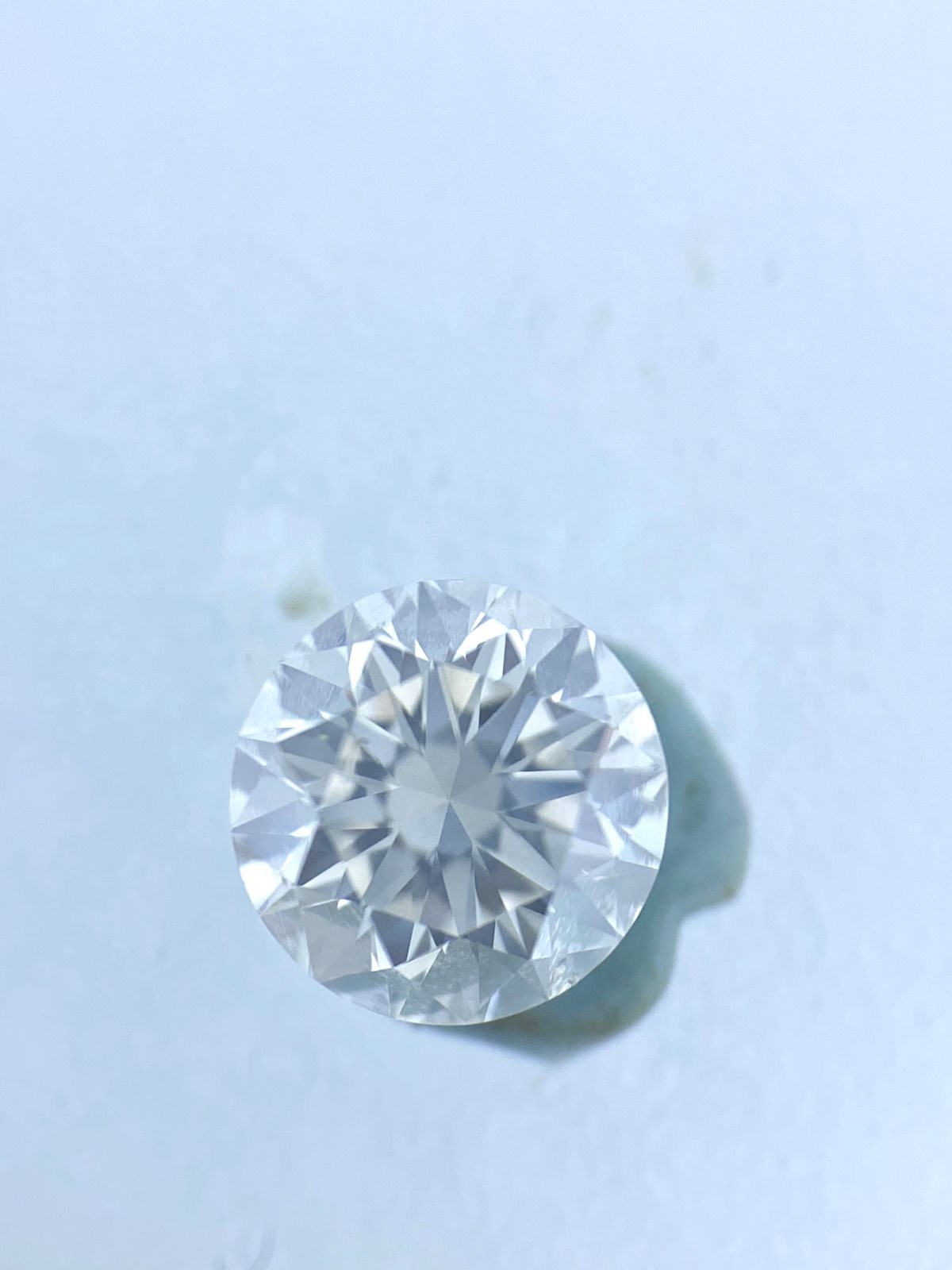 White Round Diamond - 0.65 carats