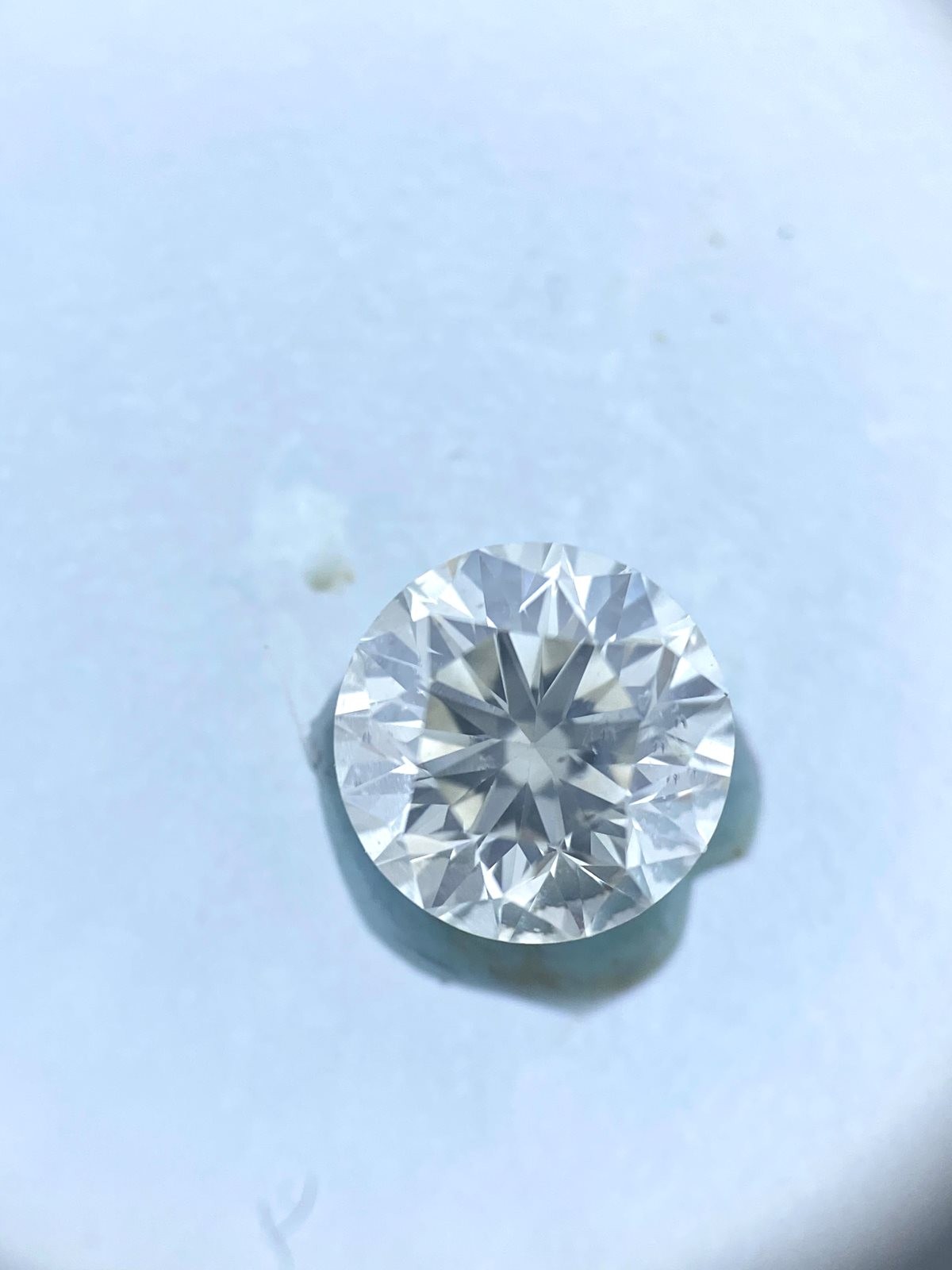 White Round Diamond - 0.62 carats