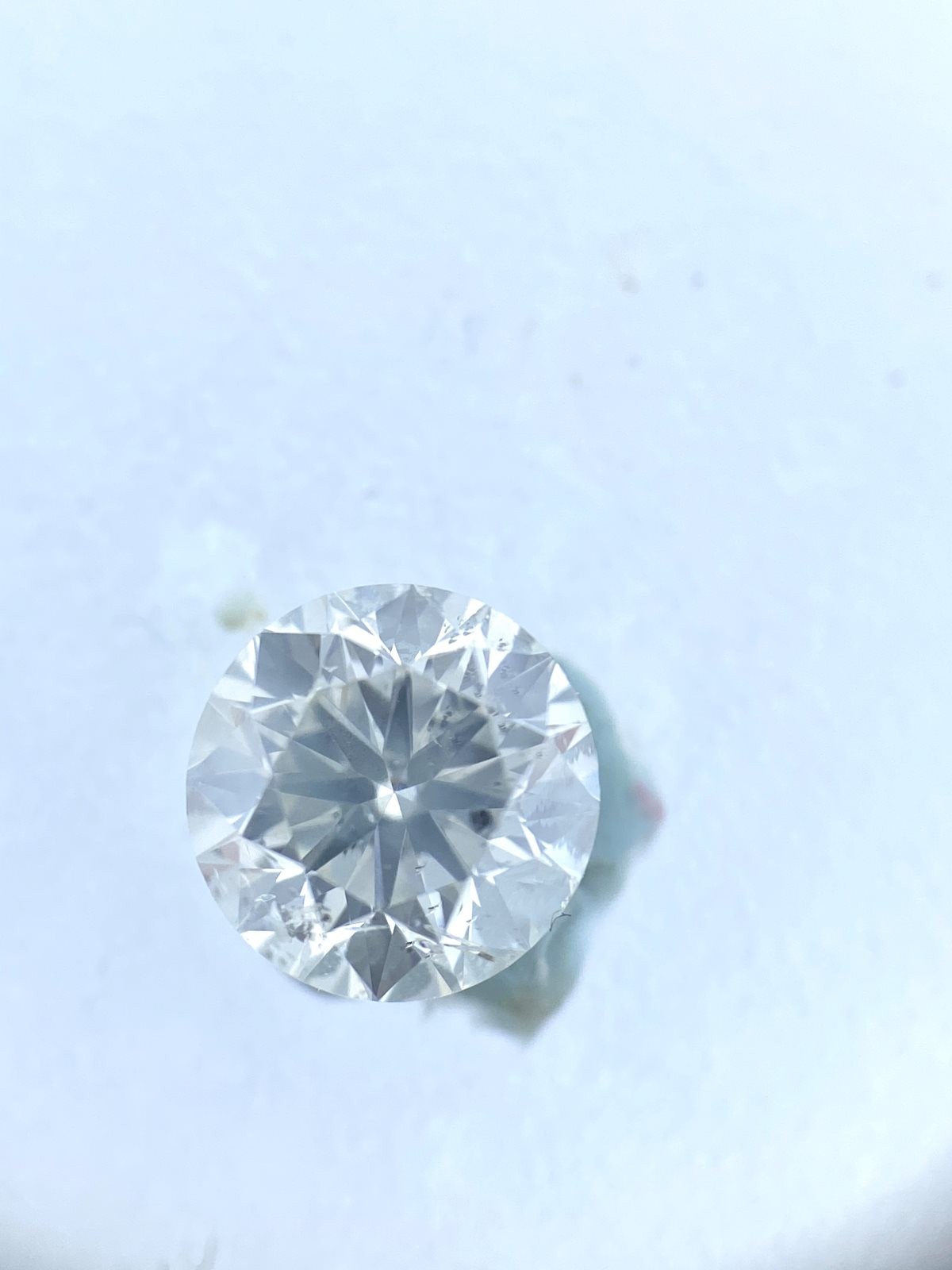 White Round Diamond - 0.61 carats