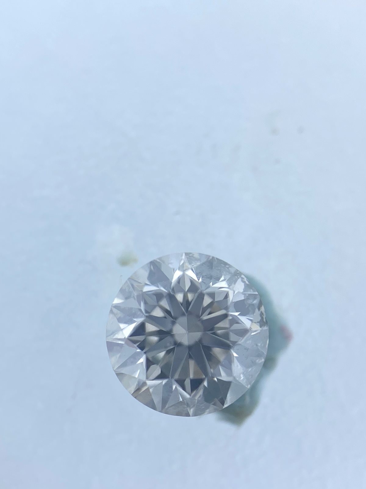 White Round Diamond - 0.61 carats