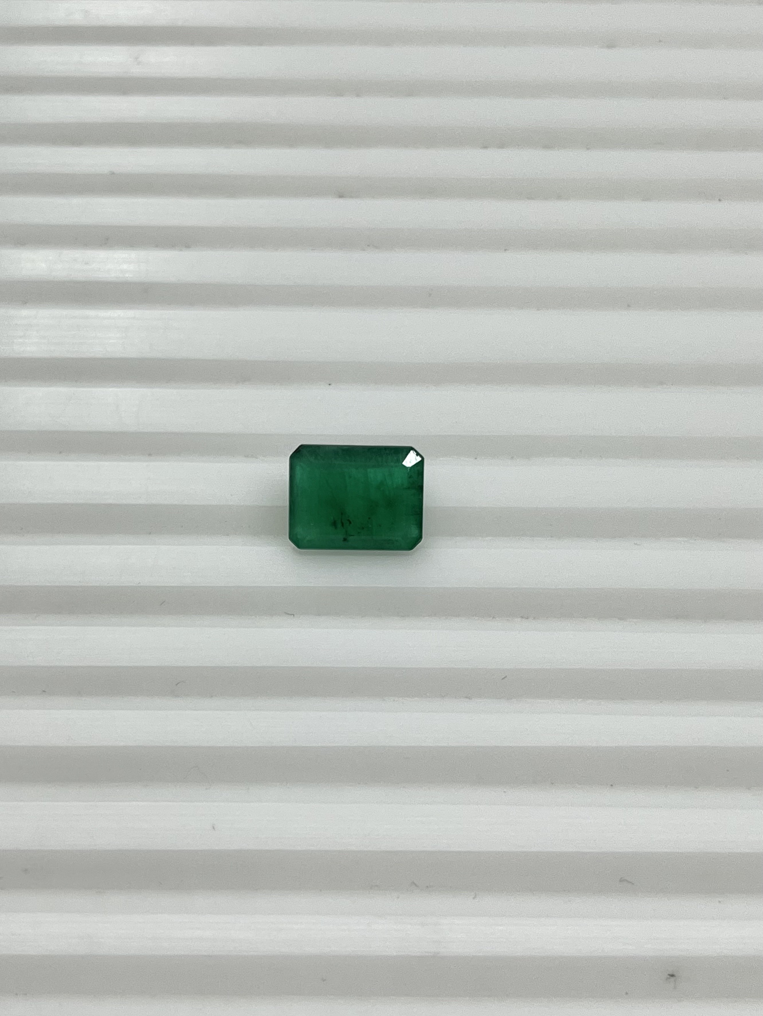 E-07 Emerald Octagon Cut 3.20 Cts